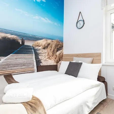 Riviera Hotel apartamentowy 3*